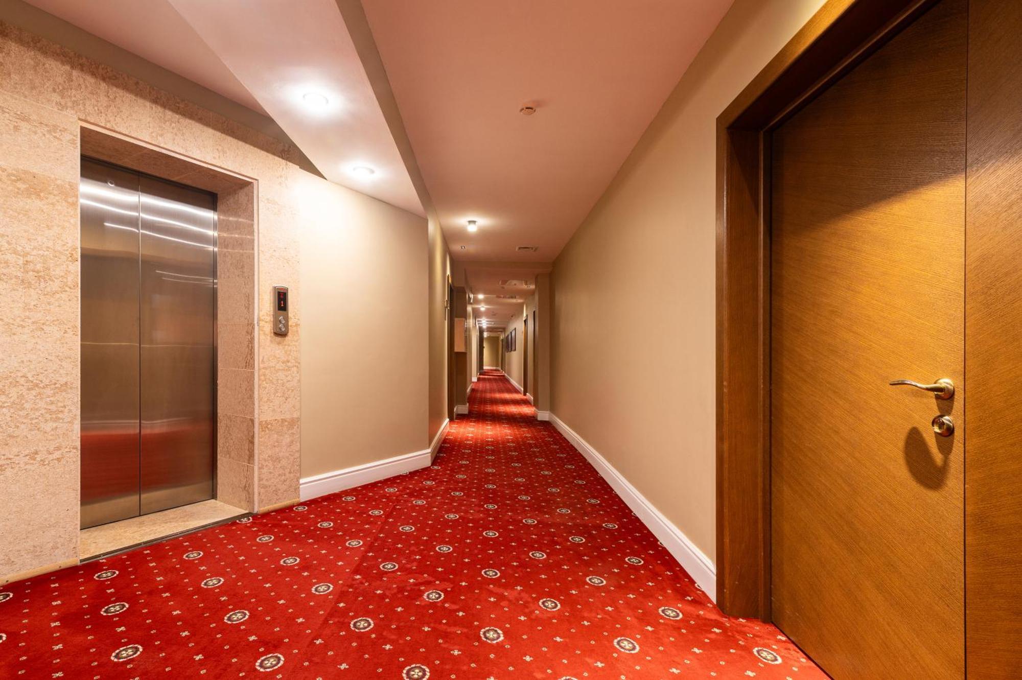 Terrassa Park Hotel Hồ Borovoye Ngoại thất bức ảnh