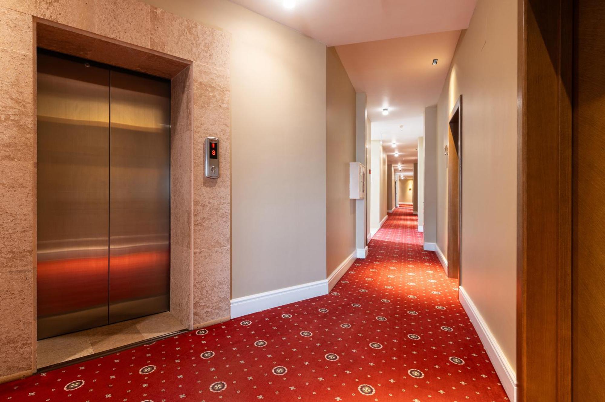 Terrassa Park Hotel Hồ Borovoye Ngoại thất bức ảnh