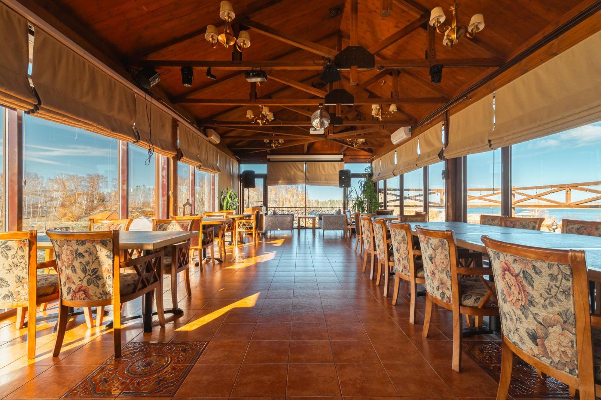 Terrassa Park Hotel Hồ Borovoye Ngoại thất bức ảnh