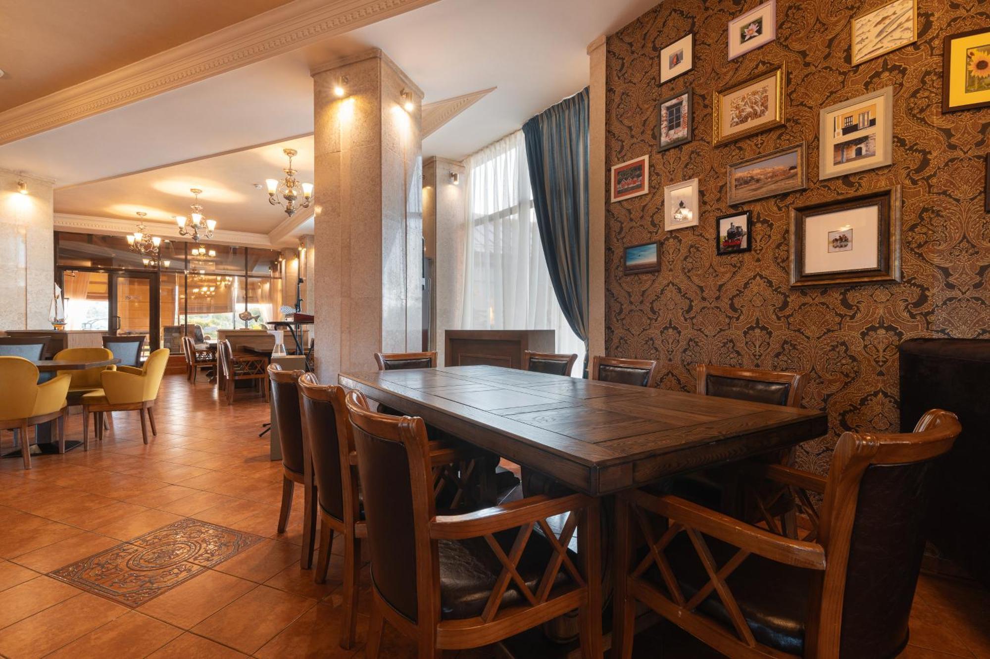 Terrassa Park Hotel Hồ Borovoye Ngoại thất bức ảnh